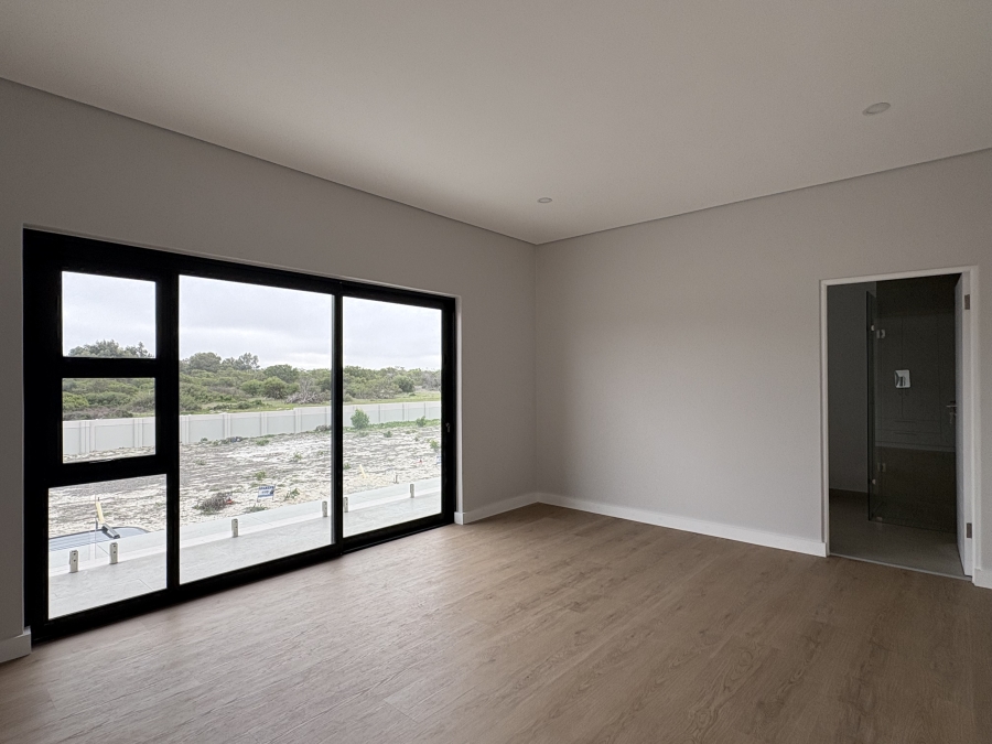 4 Bedroom Property for Sale in Sandown Western Cape